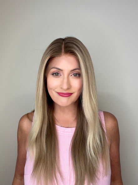 BREEZE WIG 25"    Ultimate Hairline